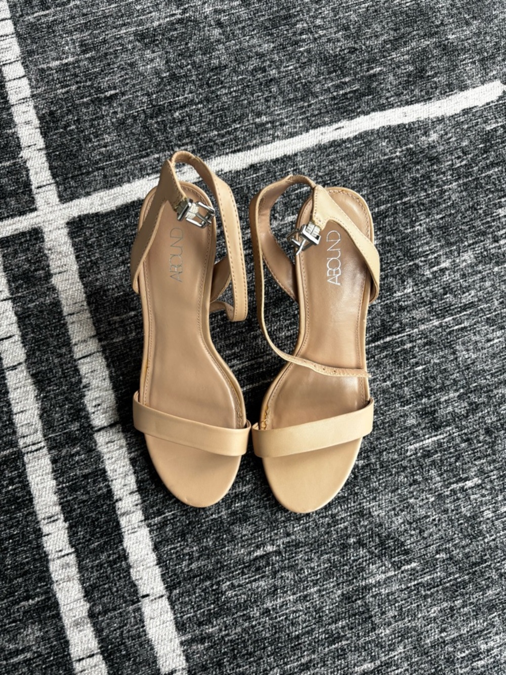 ABOUND Beige Open-Toe Slingback Sandals